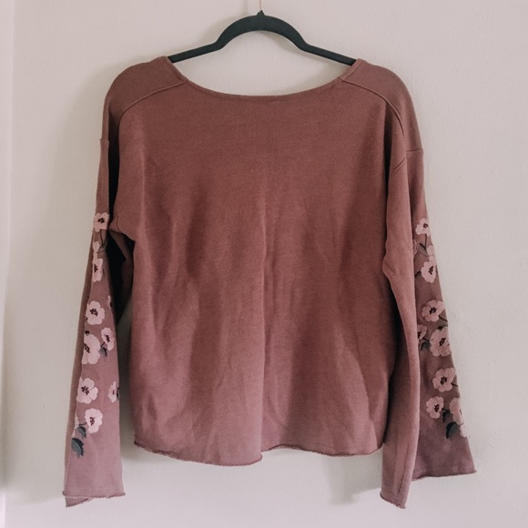 AE floral embroidered bell sleeve crewneck sweater - Picture 3 of 5